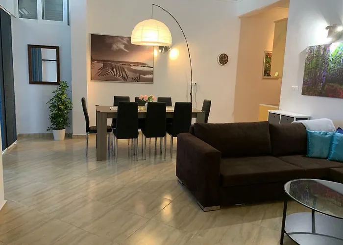 Apartament Summerhouse *